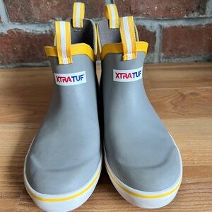 XTRATUF Kids' Gray and Yellow Rain Boots